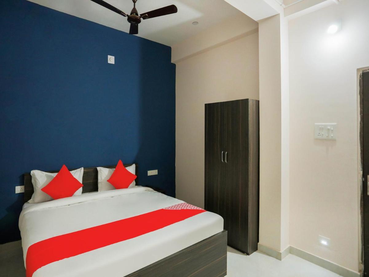 Flagship 76560 Hotel Vanss Bhubaneswar Esterno foto