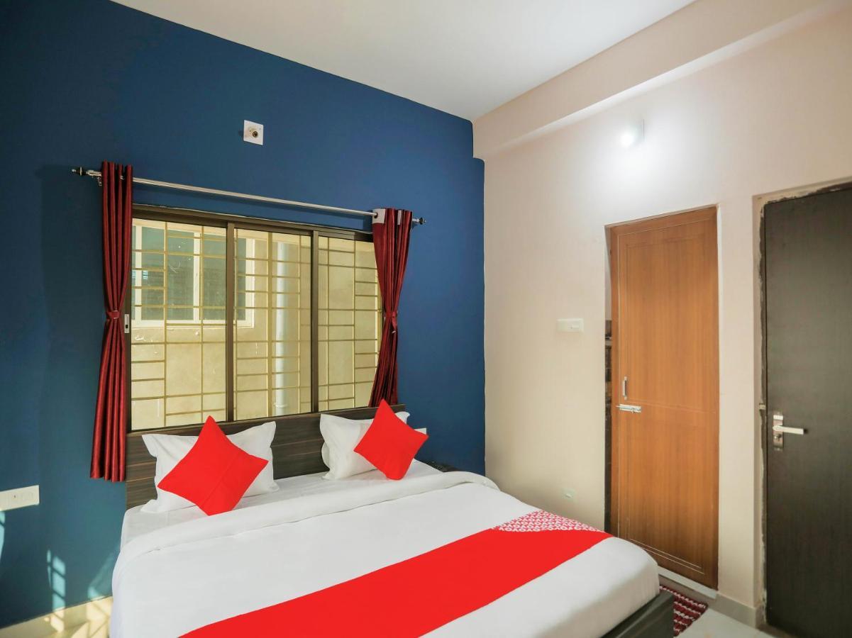 Flagship 76560 Hotel Vanss Bhubaneswar Esterno foto