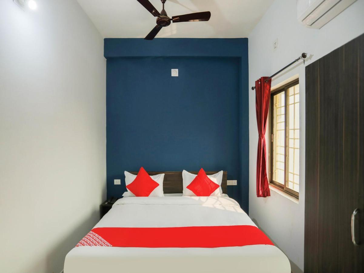 Flagship 76560 Hotel Vanss Bhubaneswar Esterno foto