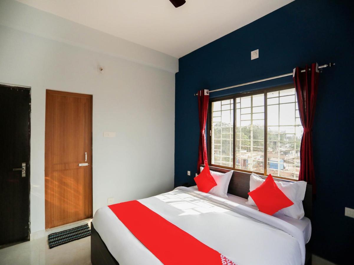 Flagship 76560 Hotel Vanss Bhubaneswar Esterno foto