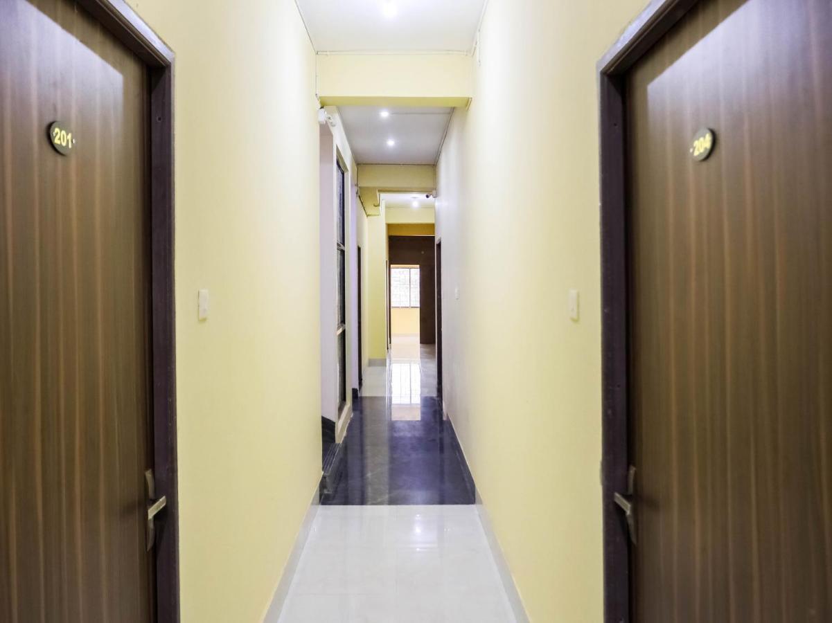 Flagship 76560 Hotel Vanss Bhubaneswar Esterno foto